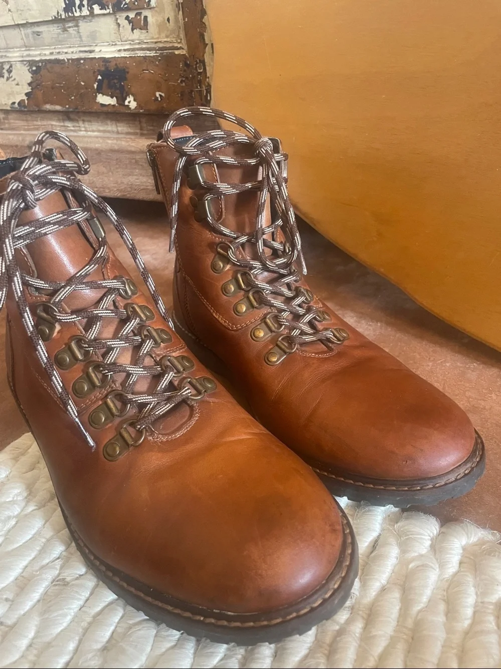 Bar III Men's Cognac Brown Leather‎ Lace-Up Hiking Boots size 10